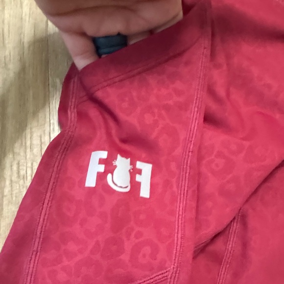 2 pairs of Women's Leggings with pockets by fat cat fitness new - Picture 3 of 7